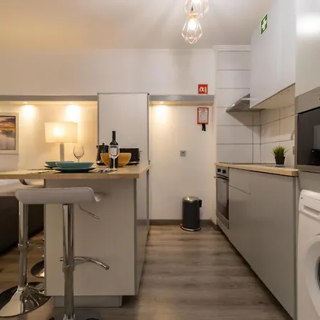 Cozy Flat Near Oura Албуфейра